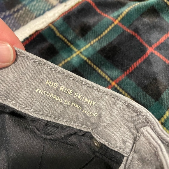 Universal Thread Target Brand Skinny Jeans - Picture 4 of 7